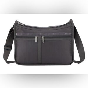 NWOT LeSportsac Deluxe Everyday Bag